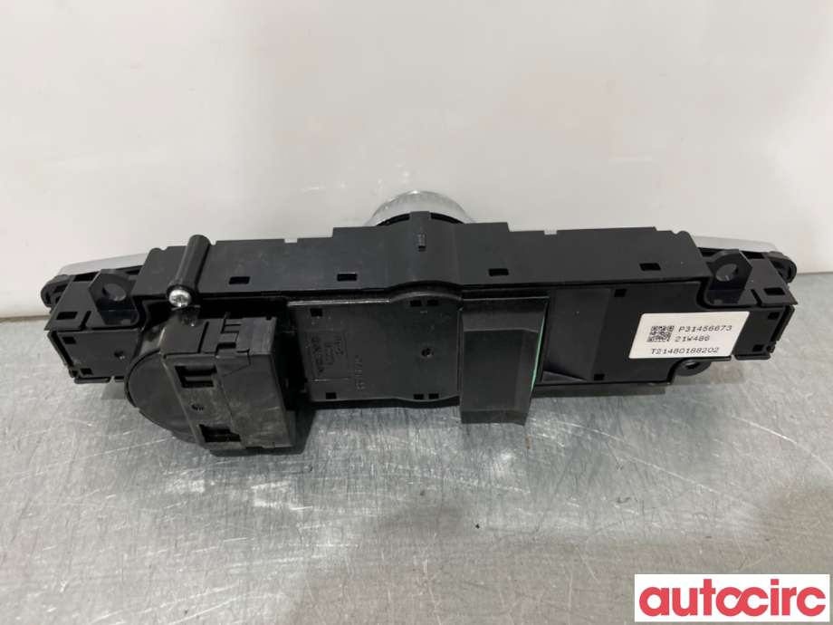 Bryter diverse til Volvo XC40 2018-2024  (VOLVO|31456673|)