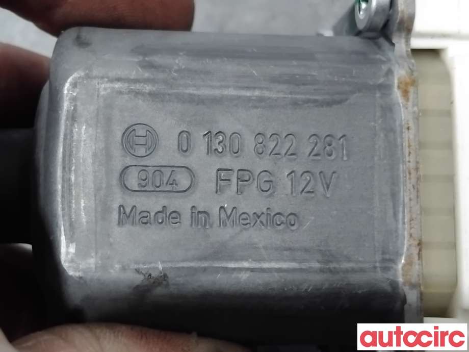 Ruteheis venstre bak til Mercedes GL 2006-2012 (X164) (X164) (MERCEDES|A2518200108|0130822281|A1669060501)