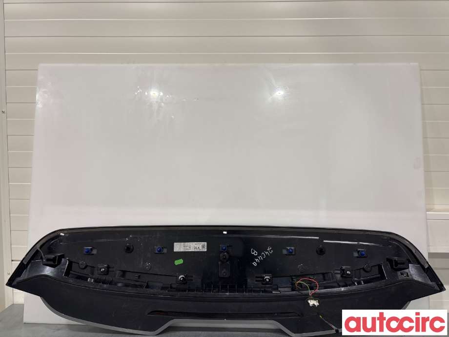 Spoiler bakluke til Audi A3 2016-2020 (Type III, Fase 2)  (AUDI|8V4827933D|)