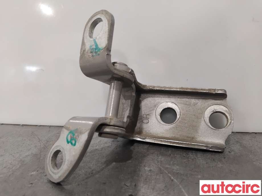 Hengsler til Toyota Hilux 2020-->>  (TOYOTA|6877002020|)