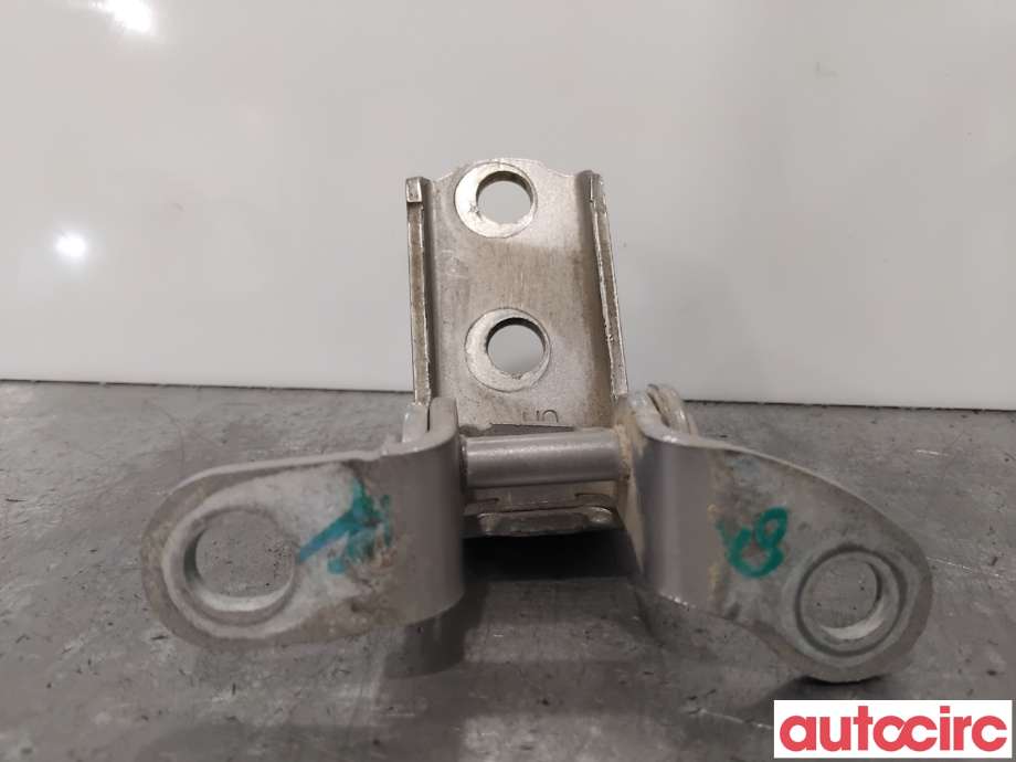Hengsler til Toyota Hilux 2020-->>  (TOYOTA|6877002020|)