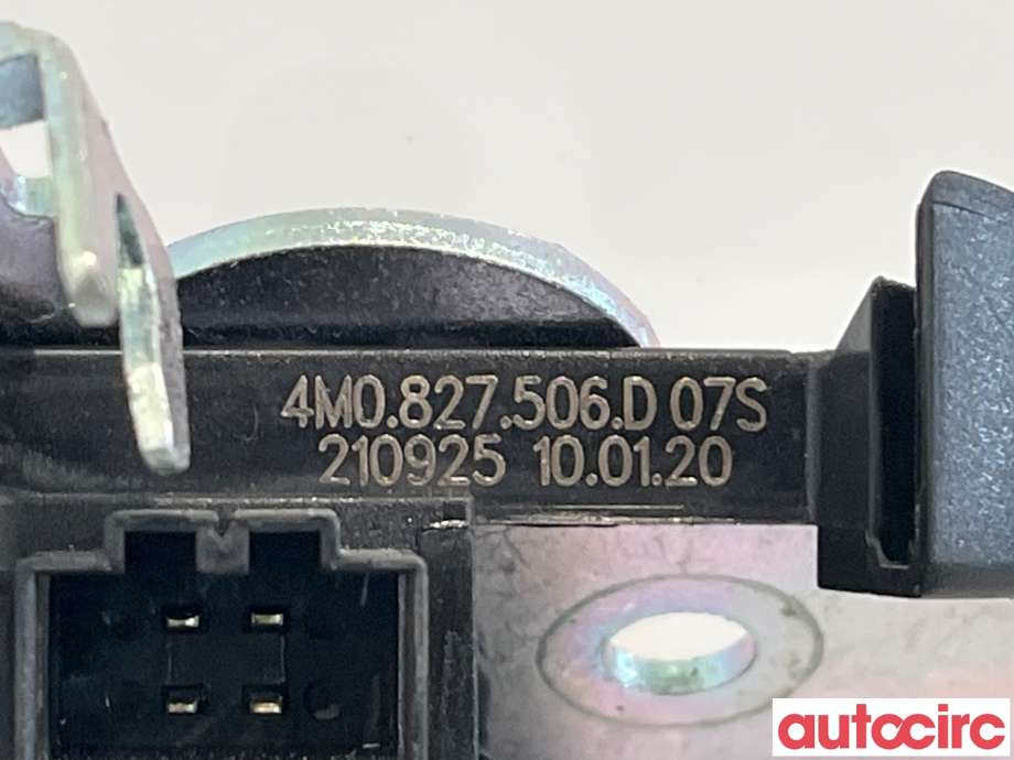Baklukelås til Audi e-tron 2018-->>  (AUDI|4M0827506D|)