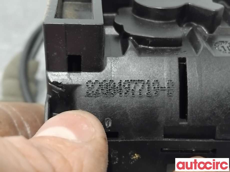 Låsekasse høyre til Renault Kangoo 2008-2021 (Type II)  (RENAULT|8200497719|)