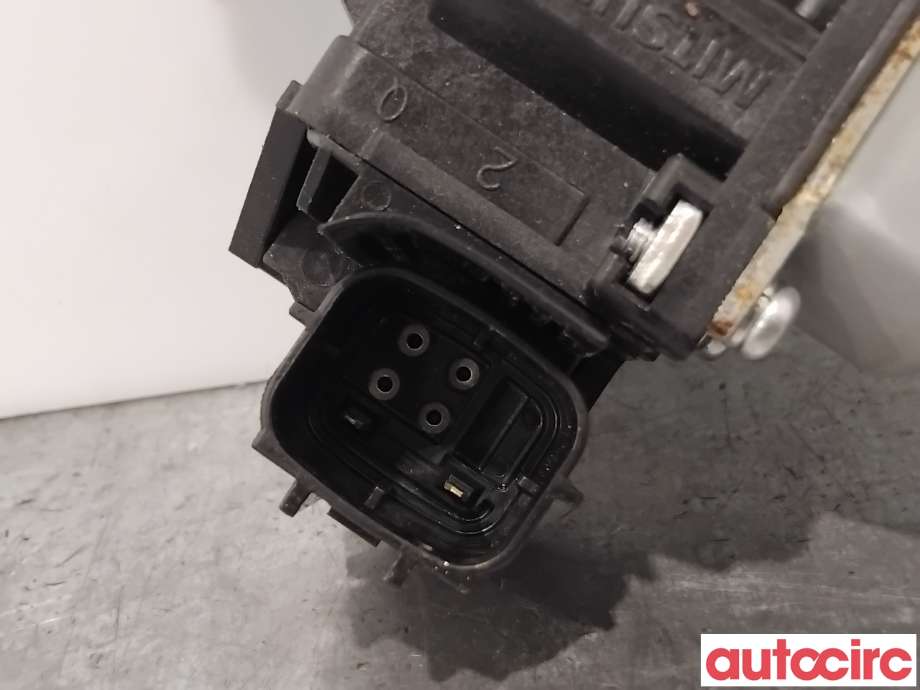 Ruteheis høyre bak til Nissan Leaf 2011-2017 (Type I)  (NISSAN|82731CV01B||82731CV01C)