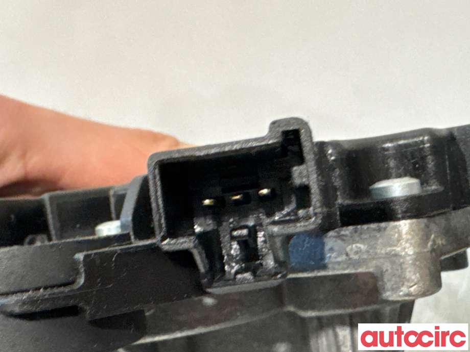 Viskermotor bakrute til Ford Focus 2014-2018 (Type III, Fase 2)  (FORD|1851421|0390201259|F1FB-17K441-AA)
