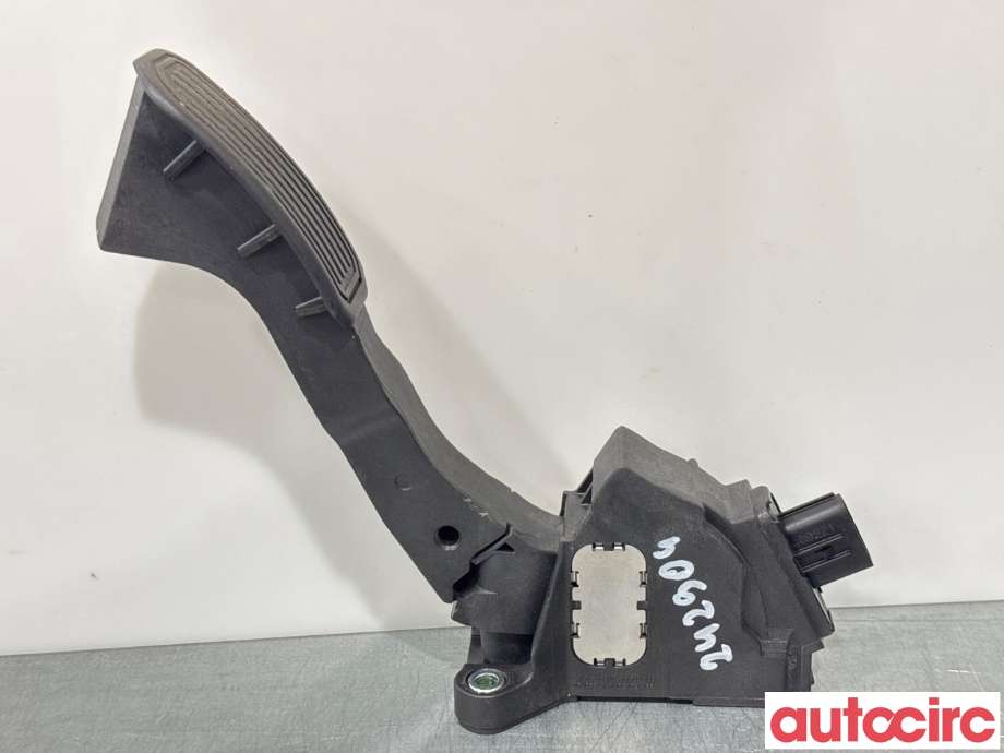 Pedal gass til Toyota Auris 2010-2012 (Type I, Fase 2) (TOYOTA|7811002012||781100F010)