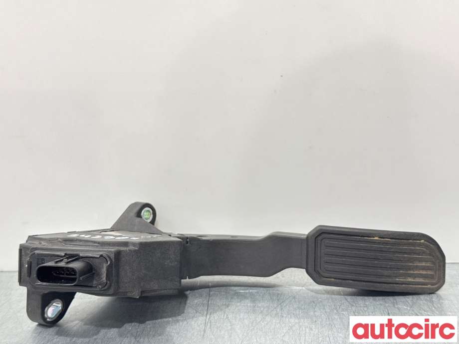 Pedal gass til Toyota Auris 2010-2012 (Type I, Fase 2) (TOYOTA|7811002012||781100F010)