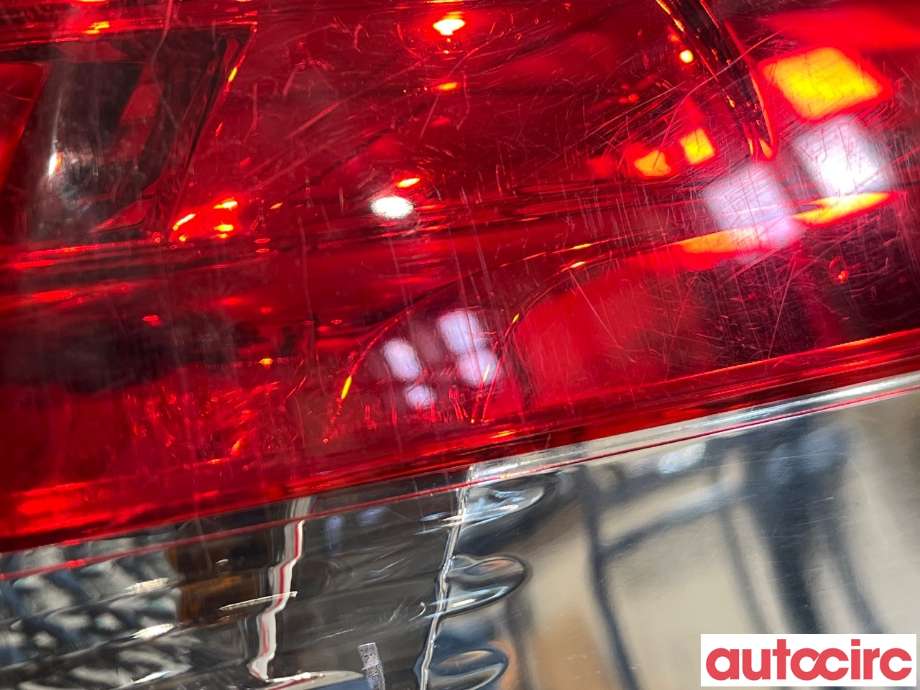 Baklykt høyre til Peugeot 308 2013-2021 (Type II)  (PEUGEOT|9678093880)
