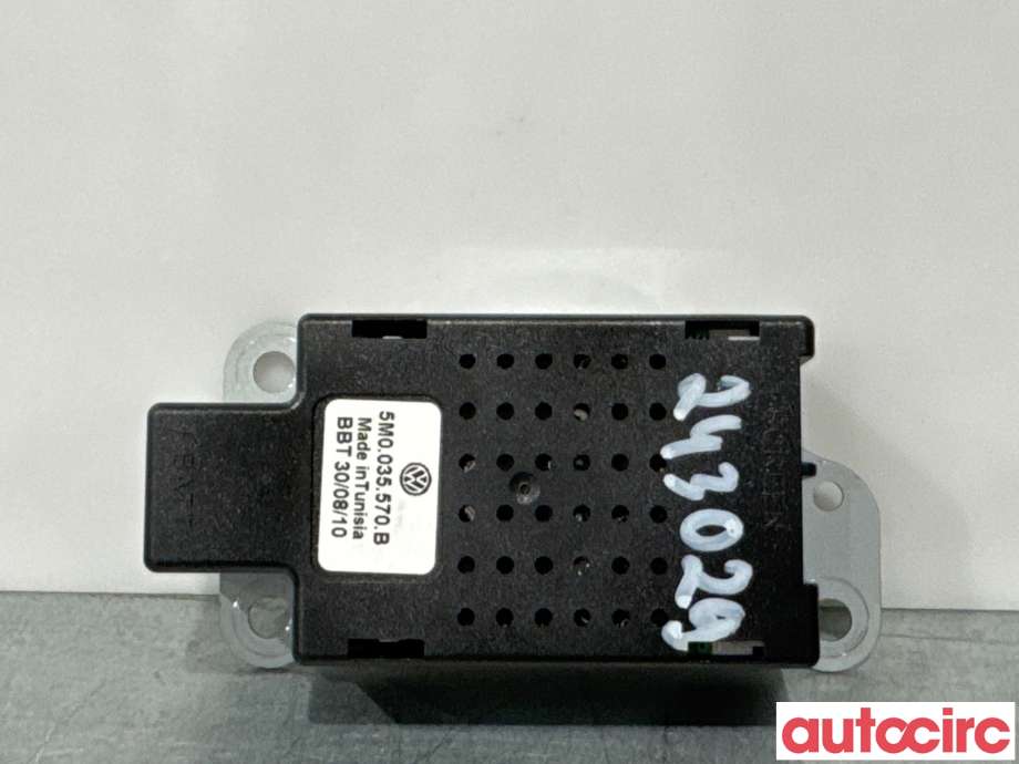 Antenne forsterker til VW Golf VI 2008-2012 (VOLKSWAGEN|5M0035570B|)