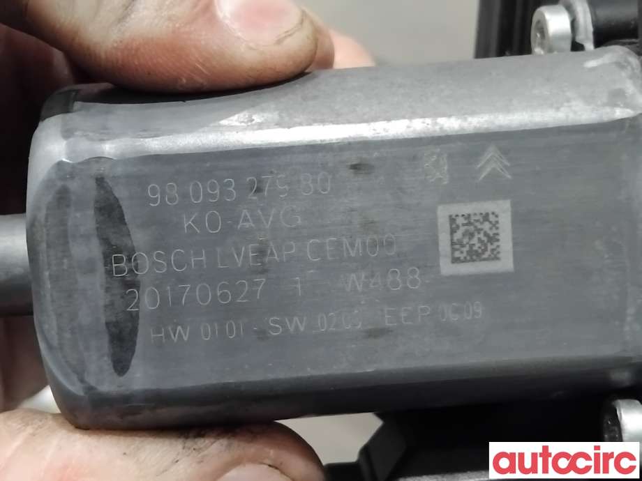 Ruteheis venstre foran til Citroën Jumpy 2016-->> (Type III)  (CITROEN|9808388580|9809327980|9840159480)