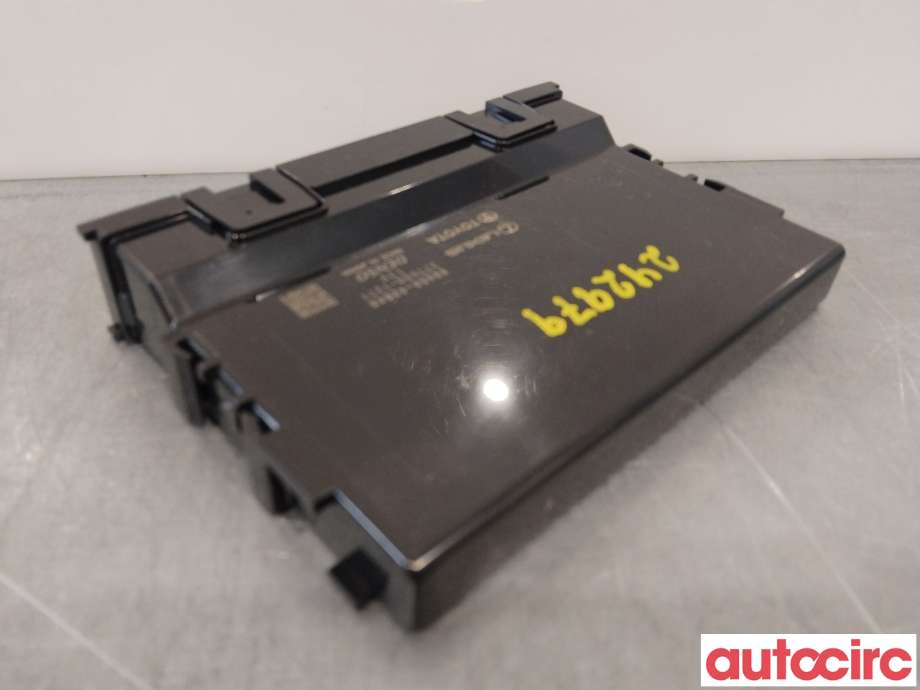 Styreenhet klima/aircondition til Toyota bZ4X 2022-->>  (TOYOTA|8865042B40)
