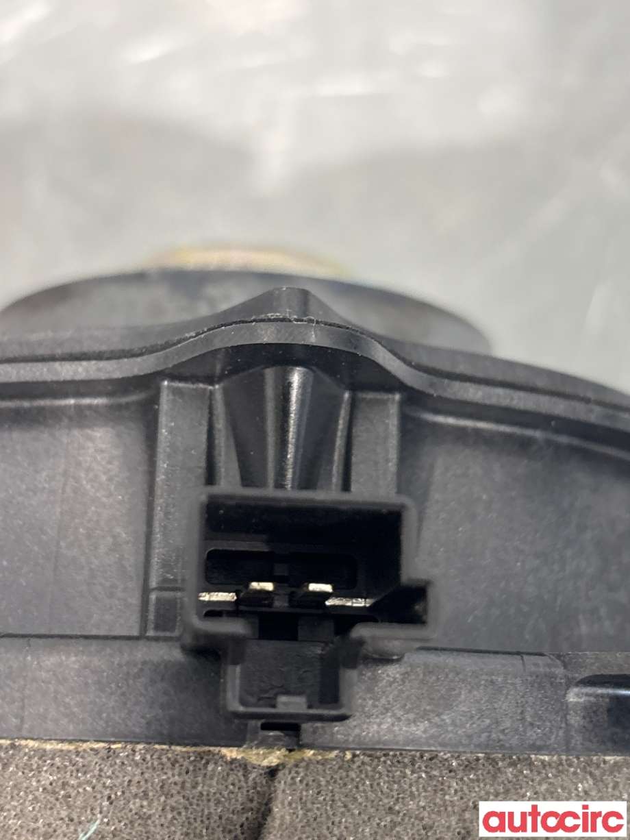 Bilstereo høyttaler til Volvo V40 2012-2019 (VOLVO|31489619|)