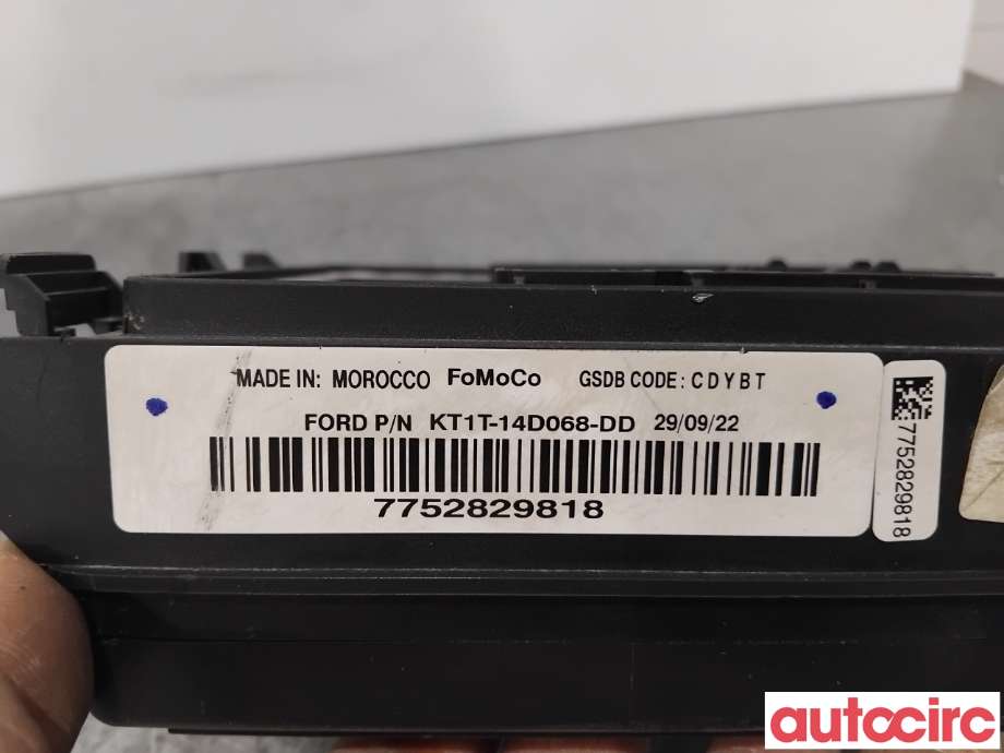 Sikringsboks til Ford Transit Connect 2018-->> Type II, Fase 2 (FORD|2433349||KT1T-14D068-DD)