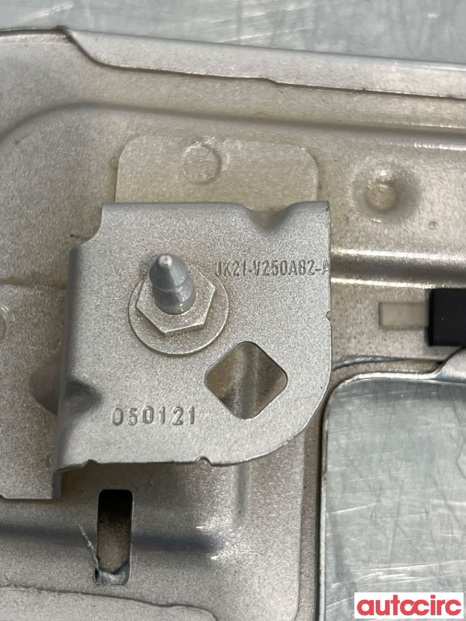 Lister til Ford Transit Custom 2013-2023 (Type I)  (FORD|2463337|JK21-V250A27-AC)