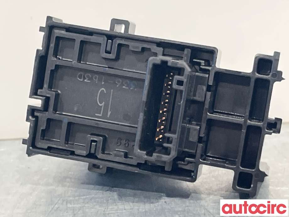 Bryter ruteheis til Toyota bZ4X 2022-->>  (TOYOTA|8481012110|)