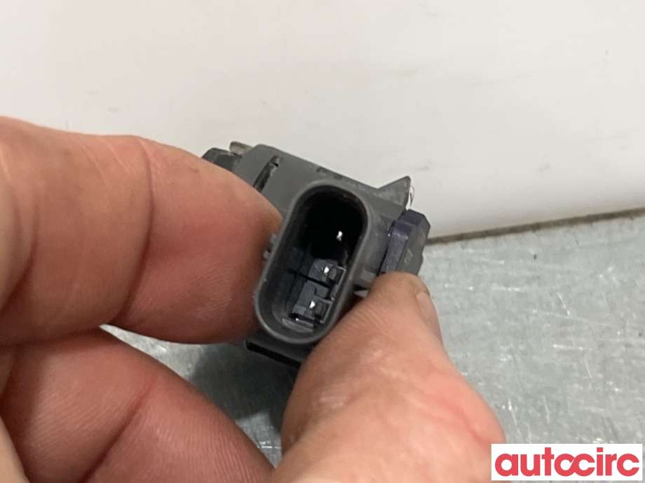Parkeringssensor foran til Volvo XC40 2018-2024  (VOLVO|32271797|0263073945)