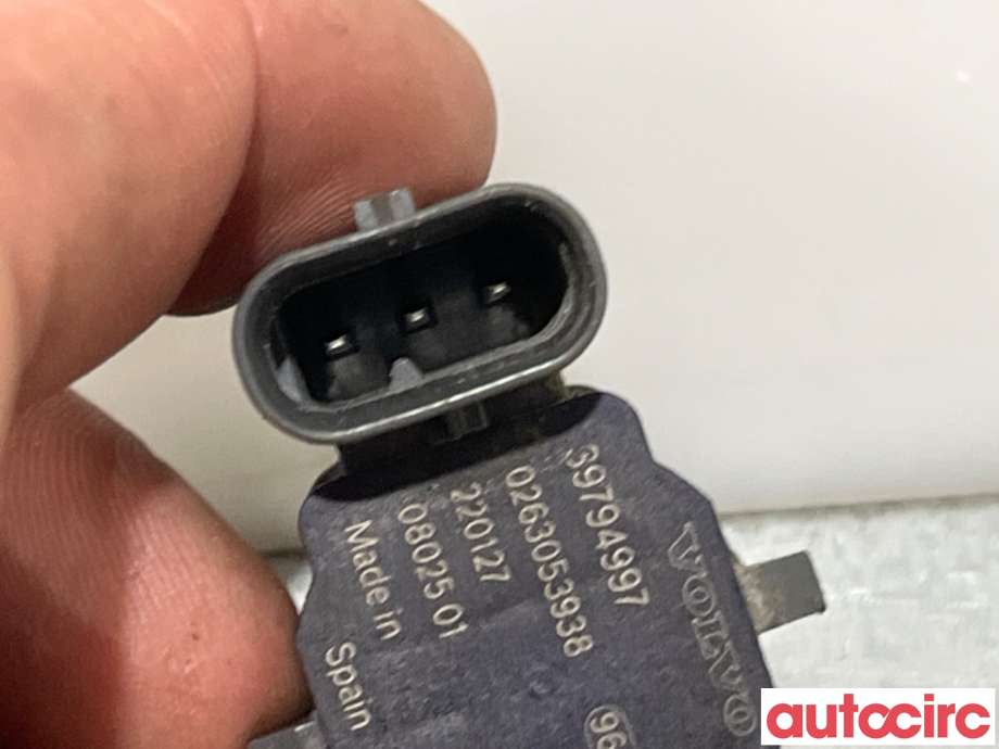 Parkeringssensor foran til Volvo XC40 2018-2024  (VOLVO|32271066|0263053938|39794997)