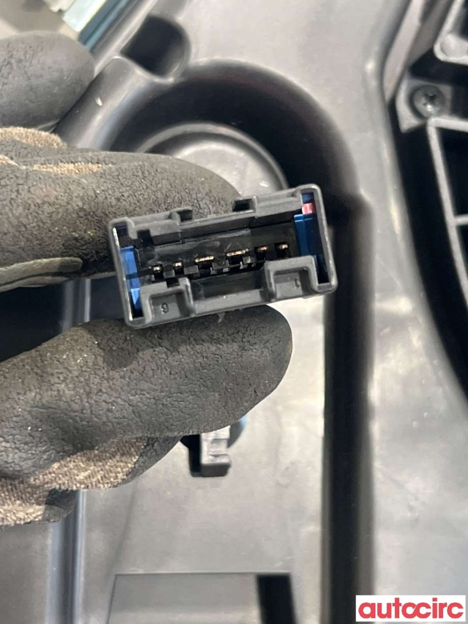 Bilstereo høyttaler til Peugeot 508 2018-->> (Type II) (PEUGEOT|9813419780|)