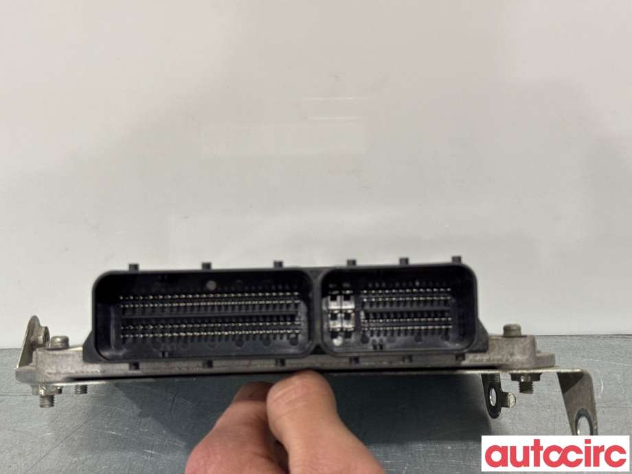 Styreenhet motor til Mitsubishi Outlander 2015-->> (Type III, Fase 2) (MITSUBISHI|1860C523|275700-6141)