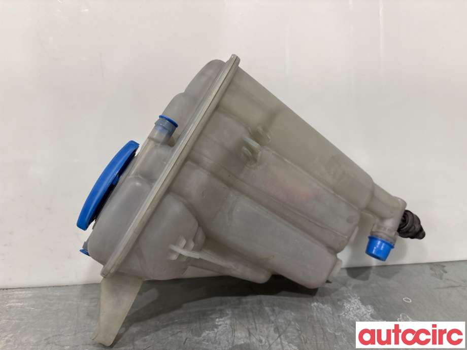 Ekspansjonstank til Audi A4 2007-2014 (Type IV) (B8) (B8) (AUDI|8K0121403Q|)