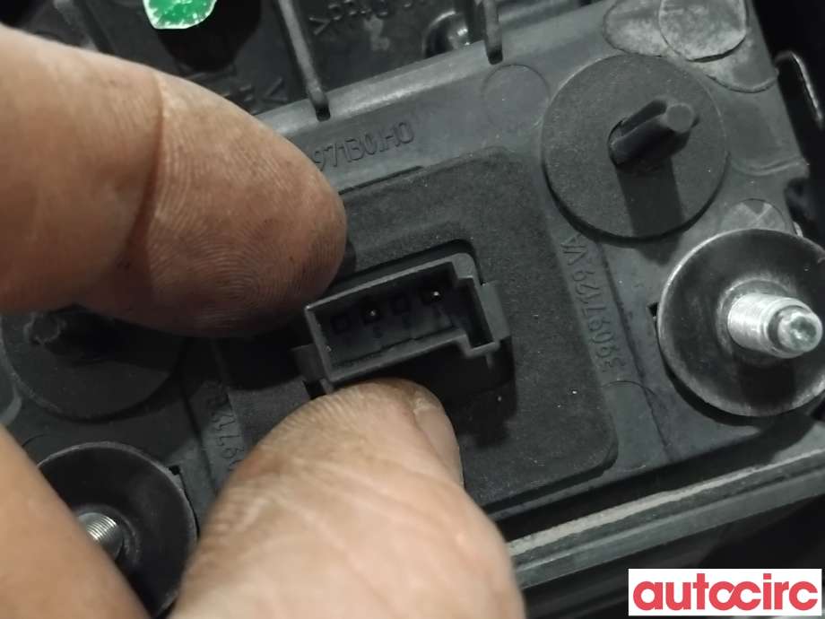 Bakluke/bakdør håndtak til Opel Astra K 2015-->>  (OPEL|39153550||39097128)