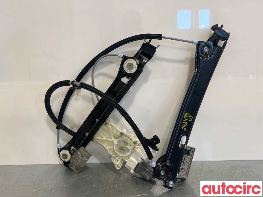 Ruteheis venstre til Chevrolet Camaro 1967-->>  (CHEVROLET|92249759||92238463)