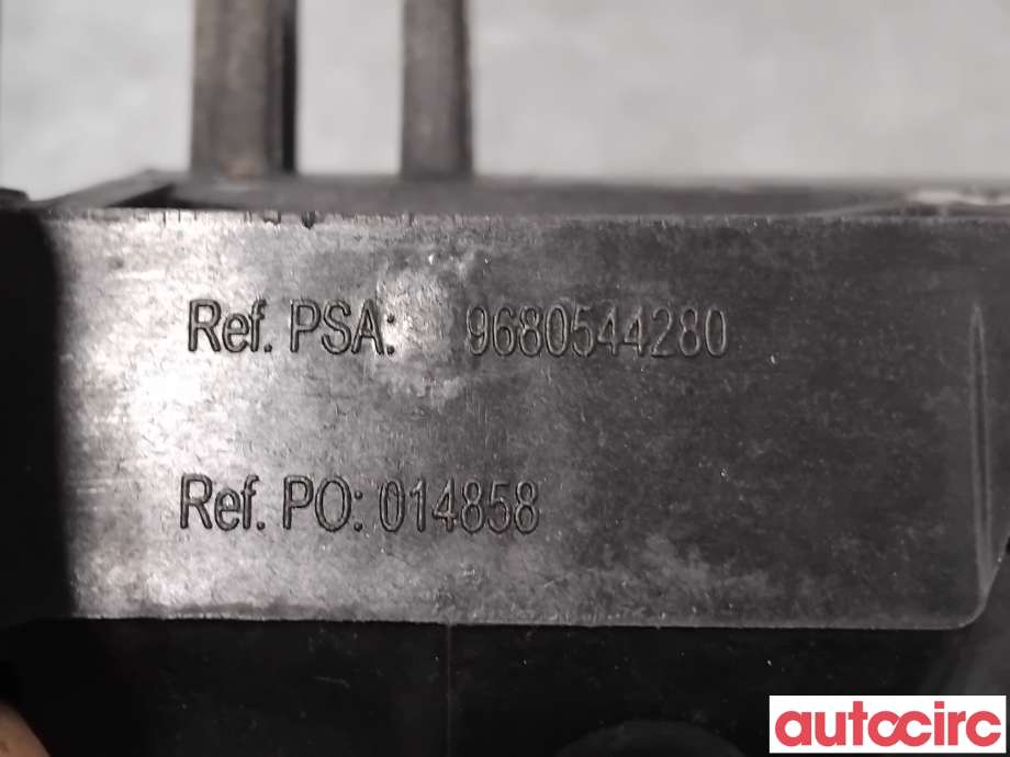 Frontplate øvre til Citroën Berlingo 2015-2019 (Type II, Fase 2) (CITROEN|7416J3||9680544280)