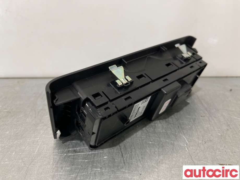 Bryter ruteheis til Volvo XC40 2018-2024  (VOLVO|32319765|)