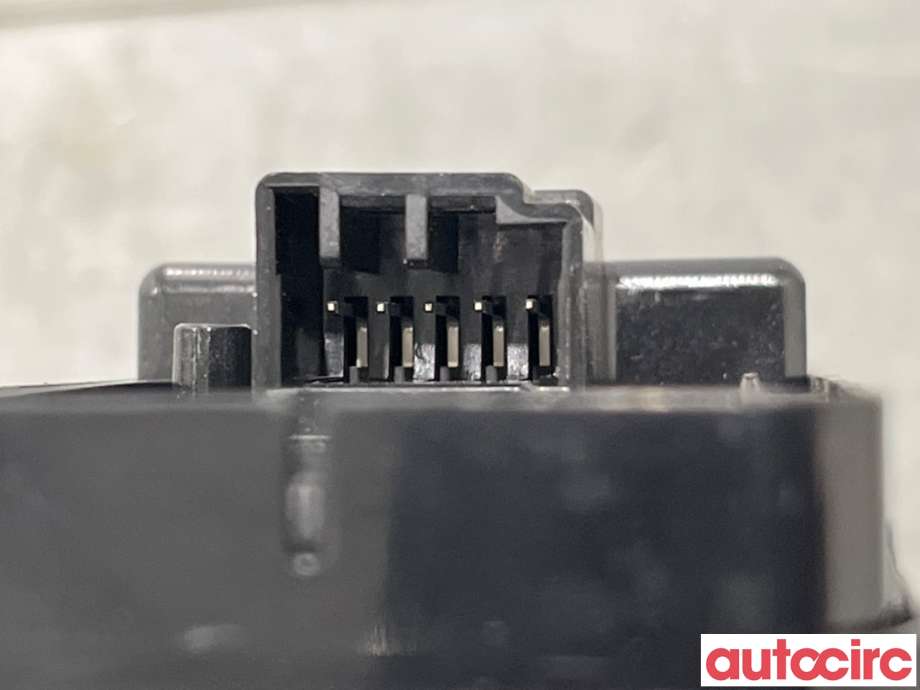 Bryter ruteheis til Volvo XC40 2018-2024  (VOLVO|32319765|)
