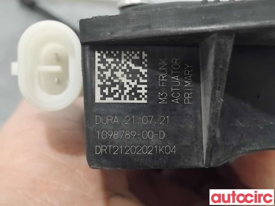 Diverse deler til Tesla Model 3 2018-2023 (Fase 1) (TESLA|1098789-00-D|)