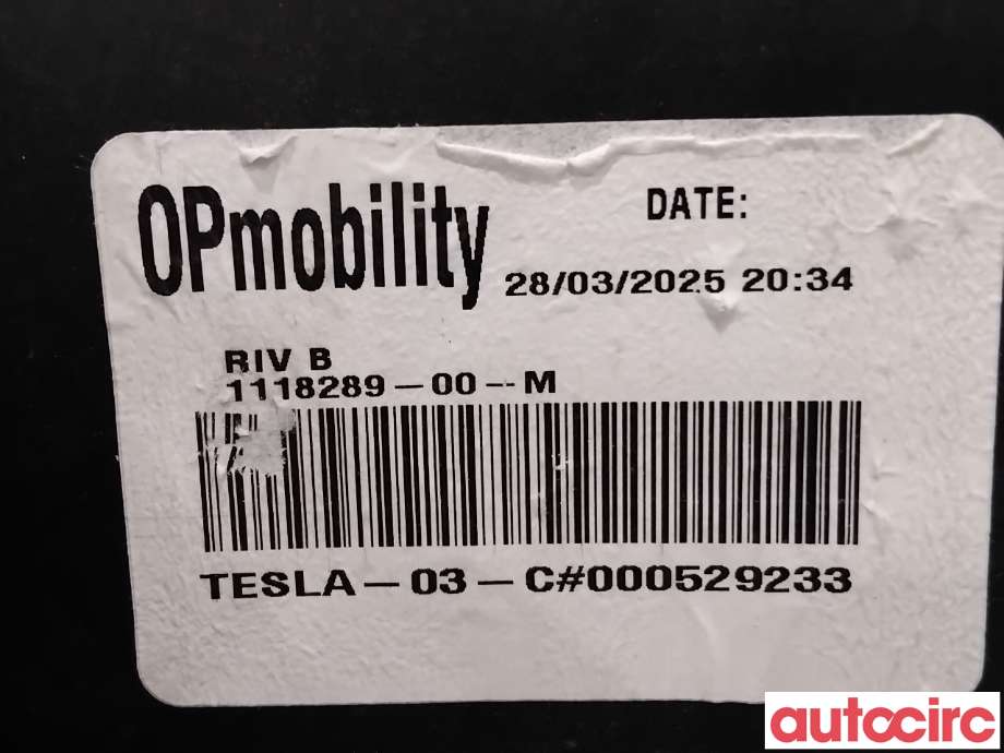 Frontplate øvre til Tesla Model 3 2018-2023 (Fase 1)  (TESLA|1110240-00-B||1118289-00-M)