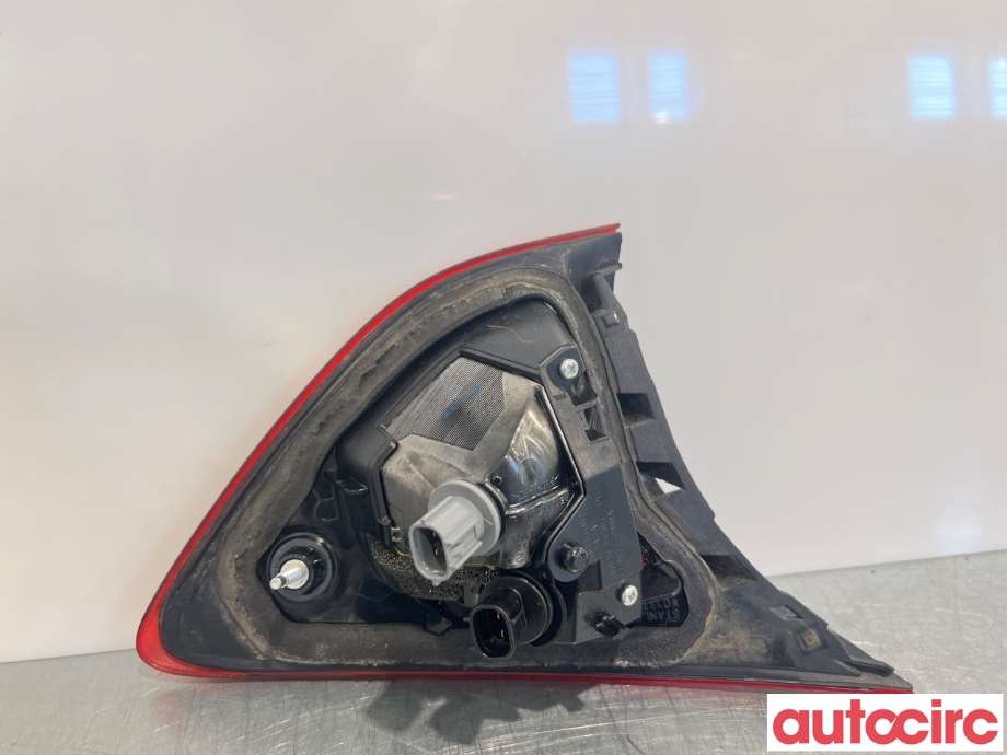 Baklykt høyre indre til Mazda CX-5 2012-2017 (Type I)  (MAZDA|KD53-51-3F0F||KD53513F0)