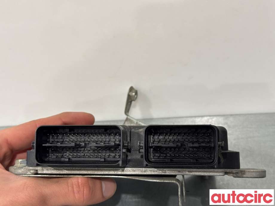 Styreenhet motor til Mitsubishi Outlander 2015-->> (Type III, Fase 2) (MITSUBISHI|1860C730|E6T80778)
