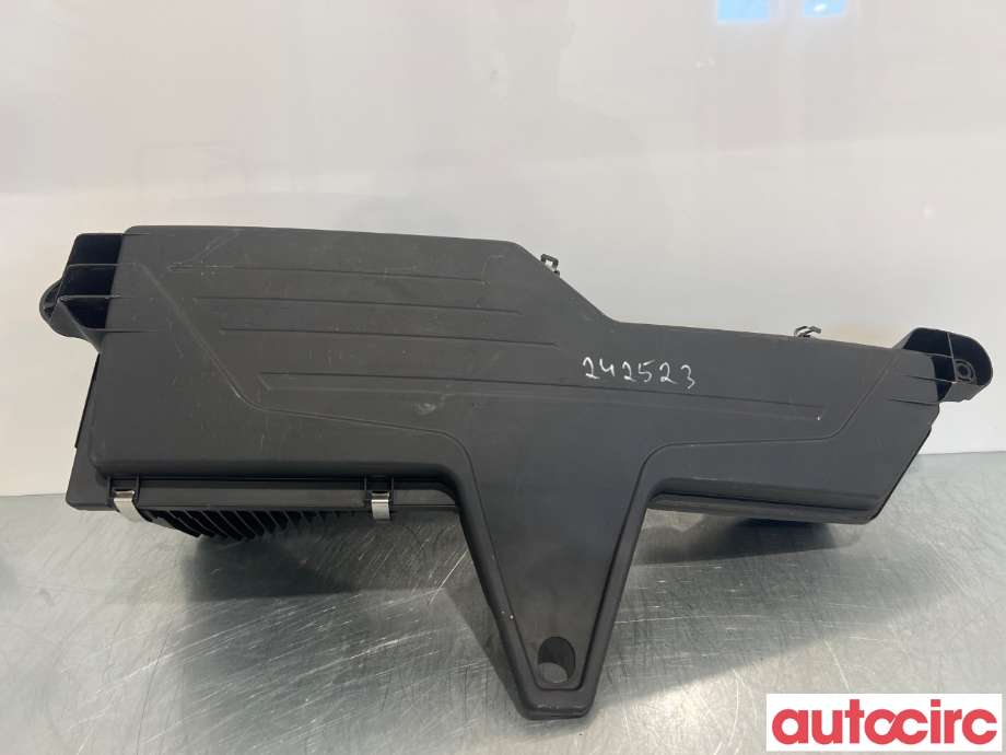 Luftfilterboks til BMW 3-Serie, 2012-2018 (F30/F31/F34) (F30/F31/F34) (BMW|13717597589)