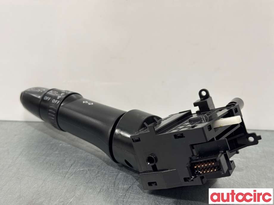 Bryter blink til Mitsubishi Outlander 2015-->> (Type III, Fase 2)  (MITSUBISHI|8614A257|)