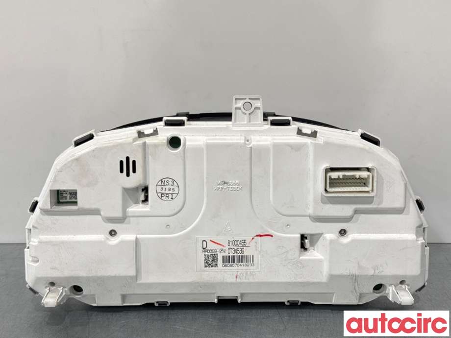 Instrumentpanel til Mitsubishi Outlander 2015-->> (Type III, Fase 2)  (MITSUBISHI|8100C455|MM0059-252)