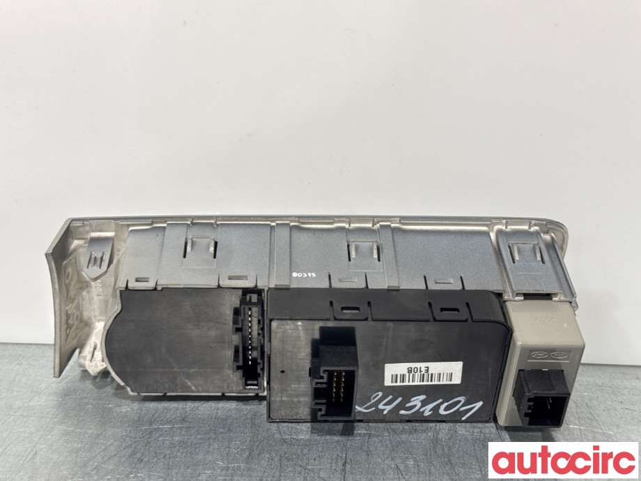 Bryter diverse til Kia Soul 2014-2019 (Type II) (KIA|93600E4100BF6|)