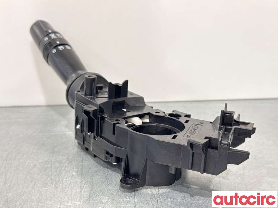 Bryter blink til Kia Soul 2014-2019 (Type II)  (KIA|934103S631|)