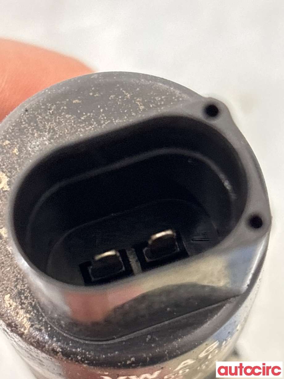 Spylerpumpe foran til Škoda Superb 2008-2015 (Type II)  (SKODA|1K6955651)