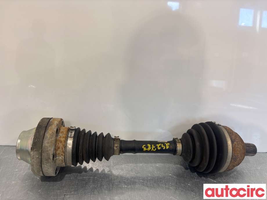 Drivaksel høyre foran til VW Amarok 2010-2016 (Type I, Fase 1)  (VOLKSWAGEN|2H0407271D|)