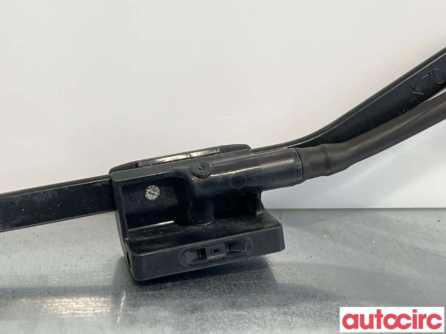 Viskerarmer frontrute til Mazda MX-30 2020-->>  (MAZDA|DN4K-67-321|)