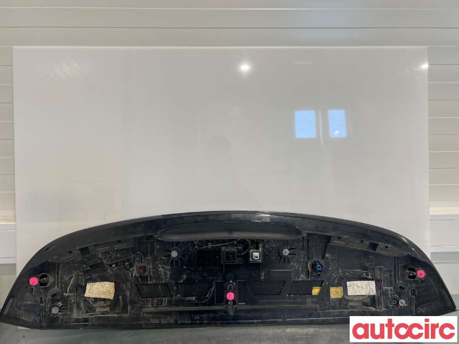 Spoiler bakluke til Mercedes EQB 2022-->>  (MERCEDES|A2477900688|)