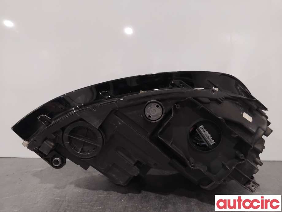 Frontlykt venstre halogen til VW e-Golf 2014-2017 (Fase 1) (VOLKSWAGEN|5GE941773|90051014|5GE941035)