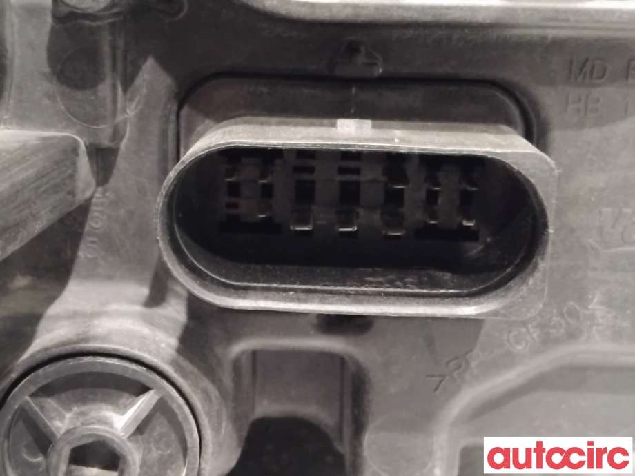 Frontlykt venstre halogen til VW e-Golf 2014-2017 (Fase 1) (VOLKSWAGEN|5GE941773|90051014|5GE941035)