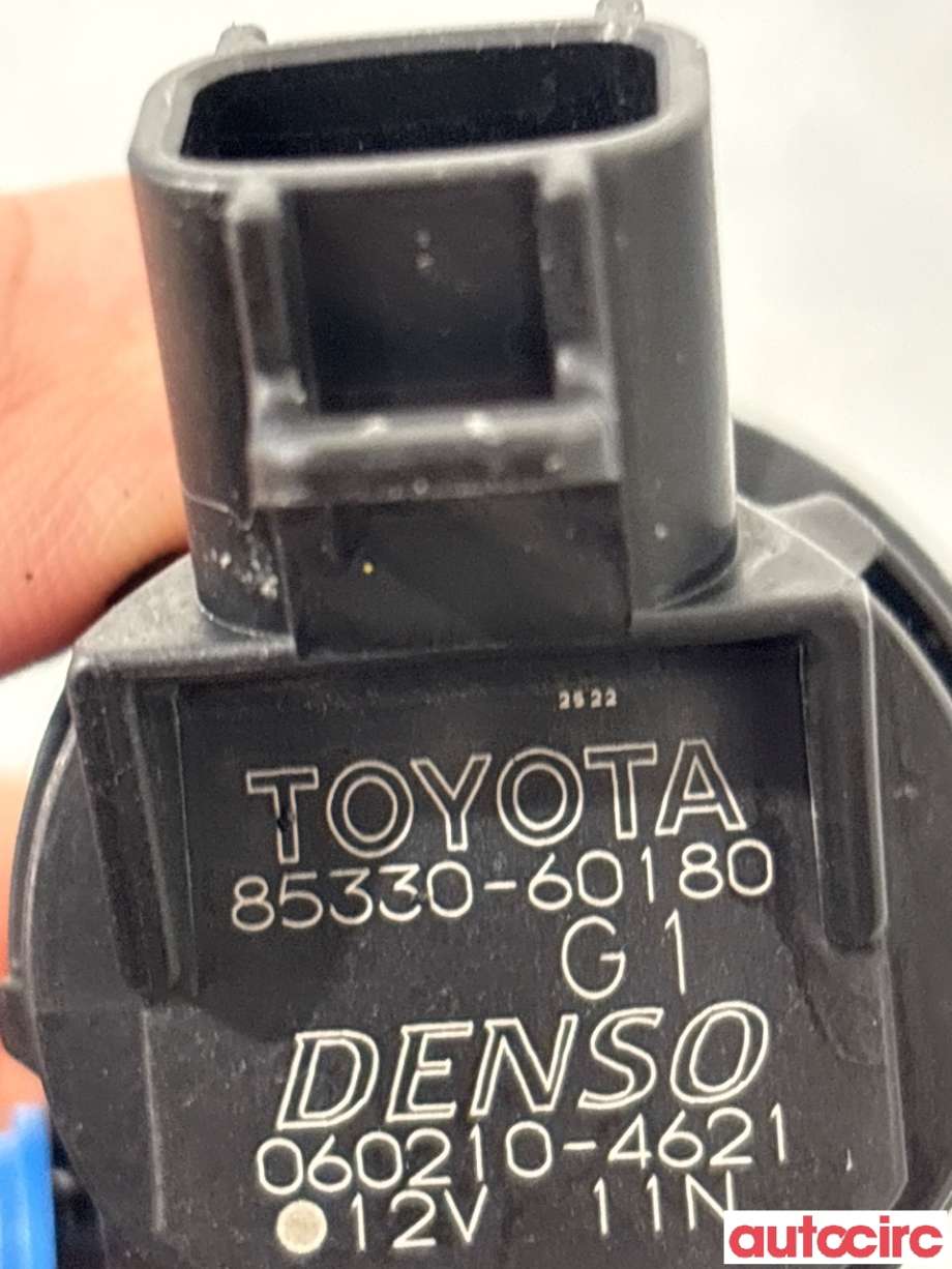 Spylerpumpe bak til Toyota Prius +7 2012-2020 (Type III) (stasjonsvogn) (stasjonsvogn) (TOYOTA|8533060180|)