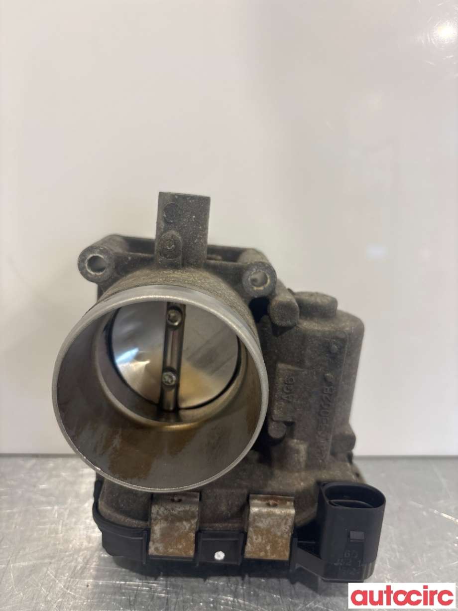 Spjeldhus til VW Golf VII, 2012-2017 (Fase 1)  (VOLKSWAGEN|03F133062B)