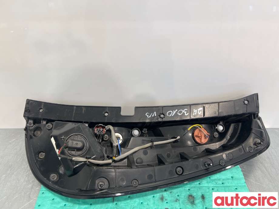 Baklykt venstre til Kia Soul 2014-2019 (Type II)  (KIA|92401E4020|)