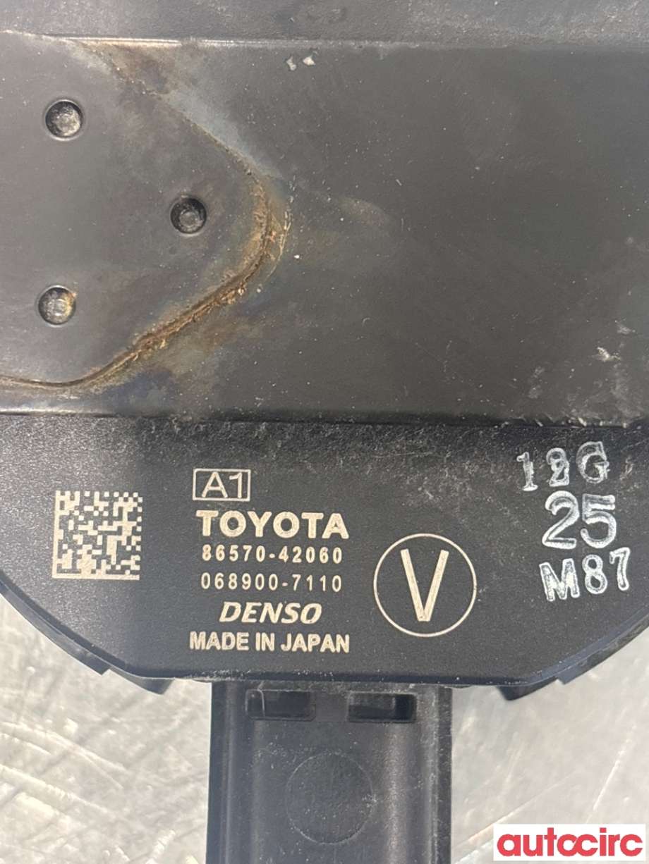Høyttaler motorlyd, AVAS (Acoustic Vehicle Alerting System) til Toyota bZ4X 2022-->> (TOYOTA|8657042060|068900-7110|86570-42060)