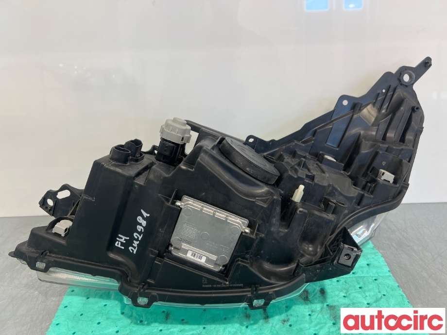 Frontlykt høyre halogen til Peugeot 508 2011-2014 (Type I, Fase 1)  (PEUGEOT|6206W5|9687580580)