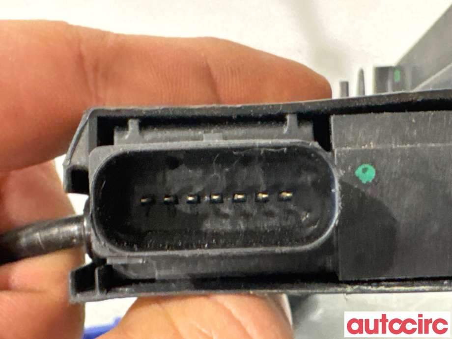 Låsekasse venstre foran til Citroën C4, Picasso 2013-2018 (Type II) (CITROEN|9810310380|)
